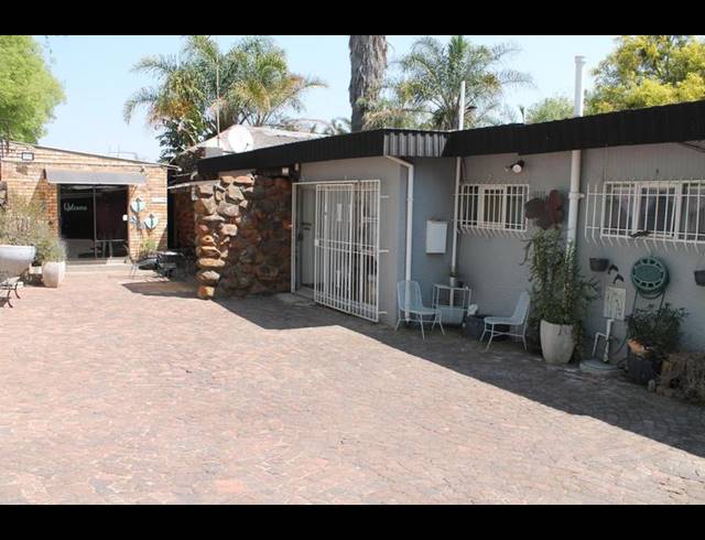 4 BEDROOM HOUSE FOR SALE IN EASTLEIGH